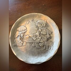 Wendell August Forge 4¼″ Nativity Plaque / Decorative Plate
